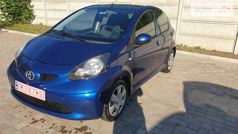 Хетчбек Toyota Aygo 2008 в Кривому Розі