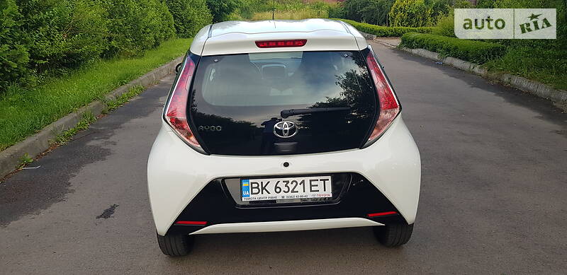 Хетчбек Toyota Aygo 2017 в Рівному