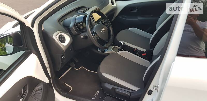 Хетчбек Toyota Aygo 2017 в Рівному
