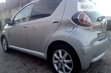 Хэтчбек Toyota Aygo 2012 в Тернополе