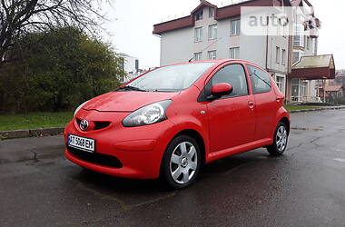 Хэтчбек Toyota Aygo 2007 в Калуше