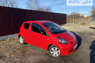 Хэтчбек Toyota Aygo 2006 в Дрогобыче