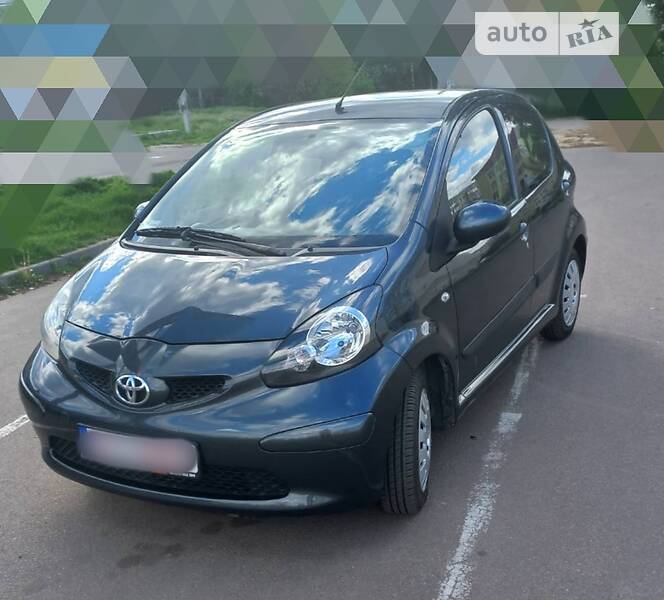 Хэтчбек Toyota Aygo 2006 в Переяславе