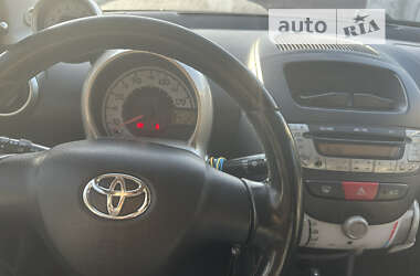 Хэтчбек Toyota Aygo 2007 в Днепре