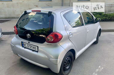 Хэтчбек Toyota Aygo 2007 в Львове