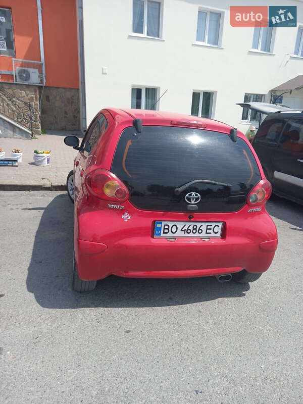 Хетчбек Toyota Aygo 2007 в Почаєві