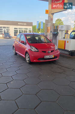 Хэтчбек Toyota Aygo 2006 в Киеве