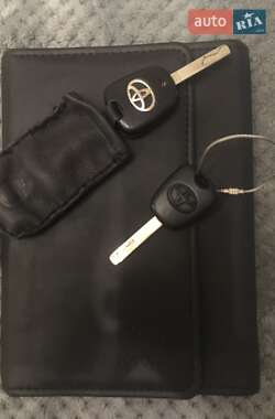 Хэтчбек Toyota Aygo 2008 в 