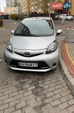 Хетчбек Toyota Aygo 2012 в Києві