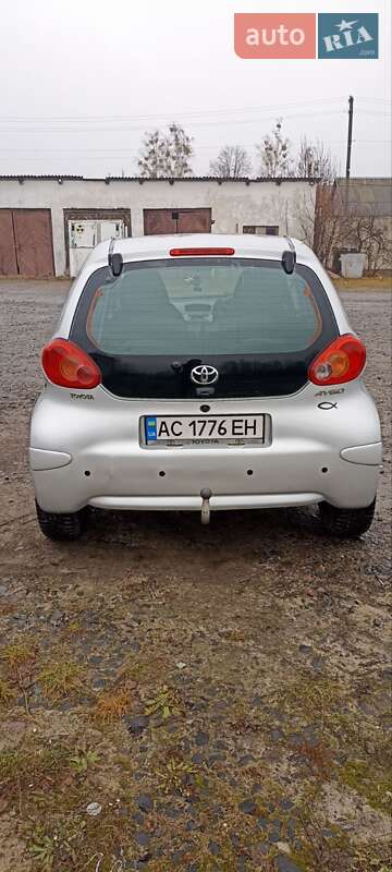 Хетчбек Toyota Aygo 2008 в Камені-Каширському