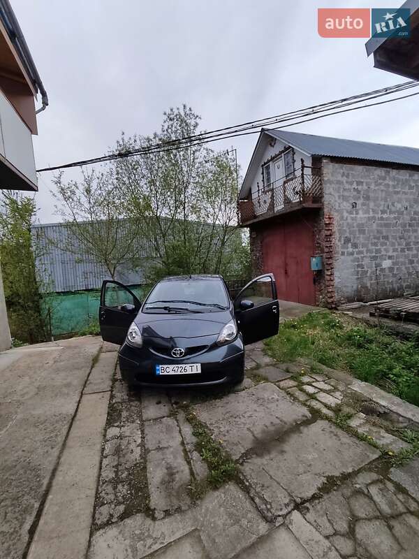 Хетчбек Toyota Aygo 2006 в Трускавці
