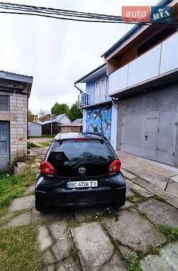 Хэтчбек Toyota Aygo 2006 в 