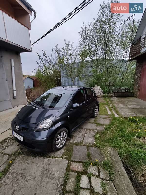 Хетчбек Toyota Aygo 2006 в Трускавці