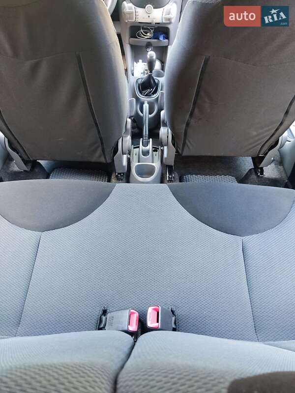 Хетчбек Toyota Aygo 2006 в Трускавці