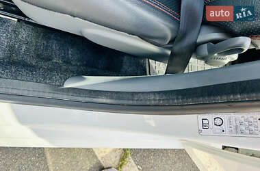 Хетчбек Toyota Aygo 2009 в 