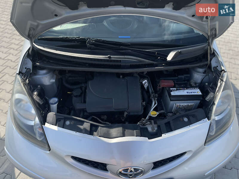 Хетчбек Toyota Aygo 2008 в Києві