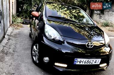 Хетчбек Toyota Aygo 2012 в Одесі