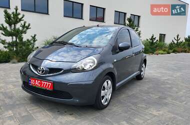 Хетчбек Toyota Aygo 2007 в Луцьку