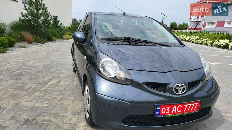 Хэтчбек Toyota Aygo 2007 в Луцке