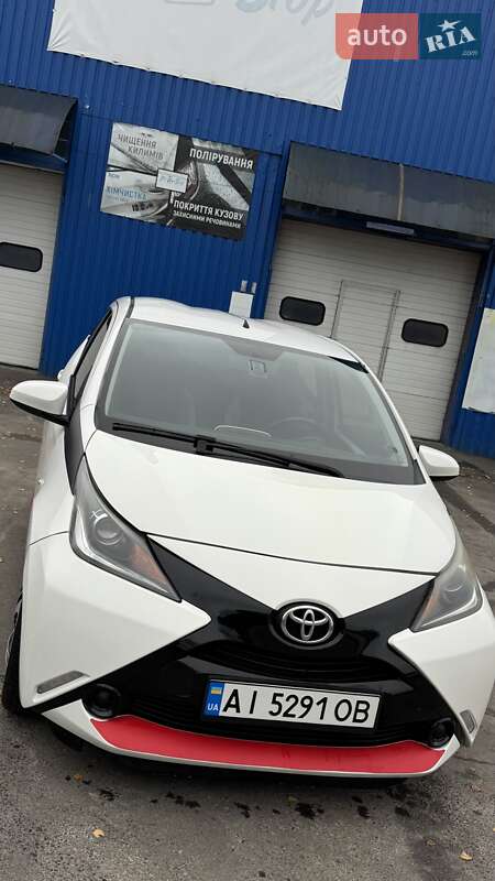 Хэтчбек Toyota Aygo 2017 в Сумах фото 3 Хэтчбек Toyota Aygo 2017 в Сумах