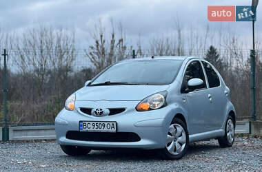 Хэтчбек Toyota Aygo 2006 в Дрогобыче