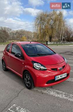 Хэтчбек Toyota Aygo 2007 в Александрие
