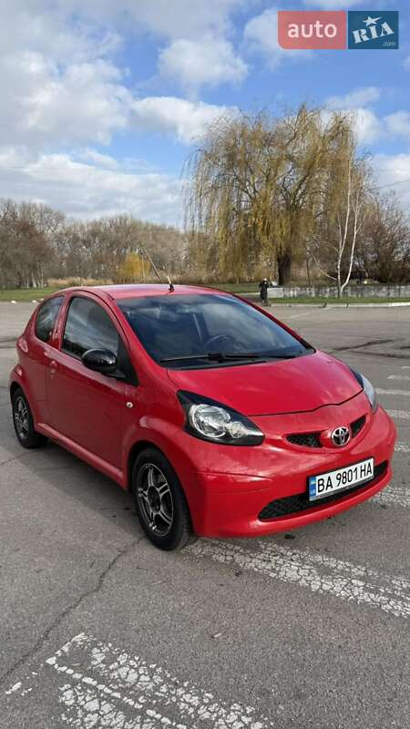Хэтчбек Toyota Aygo 2007 в Александрие фото Хэтчбек Toyota Aygo 2007 в Александрие