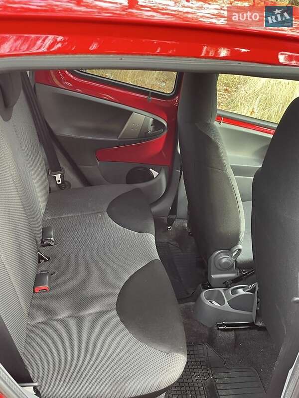 Хетчбек Toyota Aygo 2006 в Запоріжжі