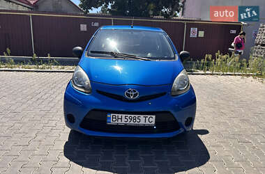 Хетчбек Toyota Aygo 2012 в Одесі