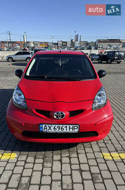 Хэтчбек Toyota Aygo 2007 в Черновцах