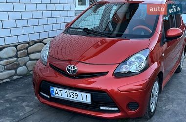 Хетчбек Toyota Aygo 2012 в Калуші