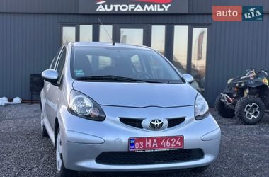 Хетчбек Toyota Aygo 2006 в Старокостянтинові