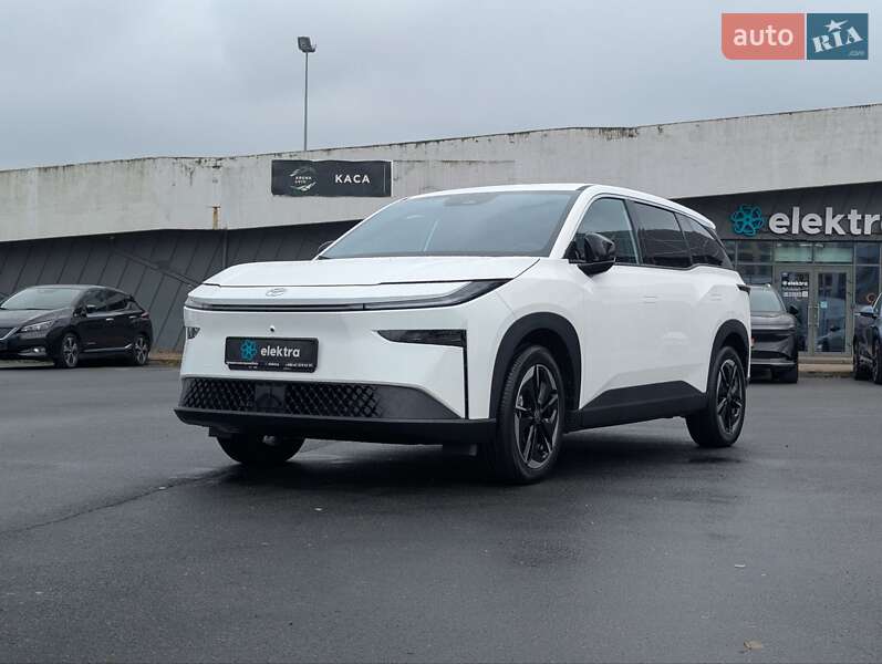 Позашляховик / Кросовер Toyota bZ3X 2025 в Львові