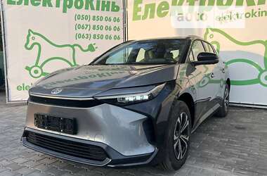 Внедорожник / Кроссовер Toyota bZ4X 2022 в Киеве