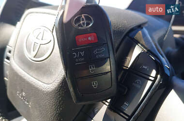 Внедорожник / Кроссовер Toyota bZ4X 2023 в 