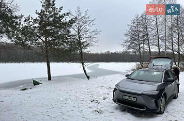 Позашляховик / Кросовер Toyota bZ4X 2022 в 