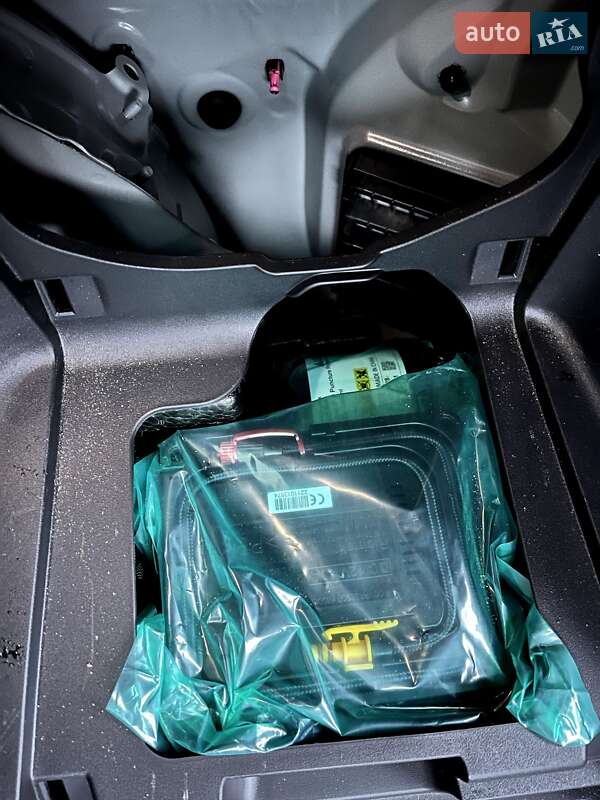 Позашляховик / Кросовер Toyota bZ4X 2023 в Василькові фото 45 Позашляховик / Кросовер Toyota bZ4X 2023 в Василькові