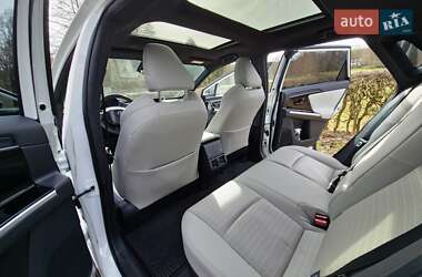 Внедорожник / Кроссовер Toyota bZ4X 2023 в 