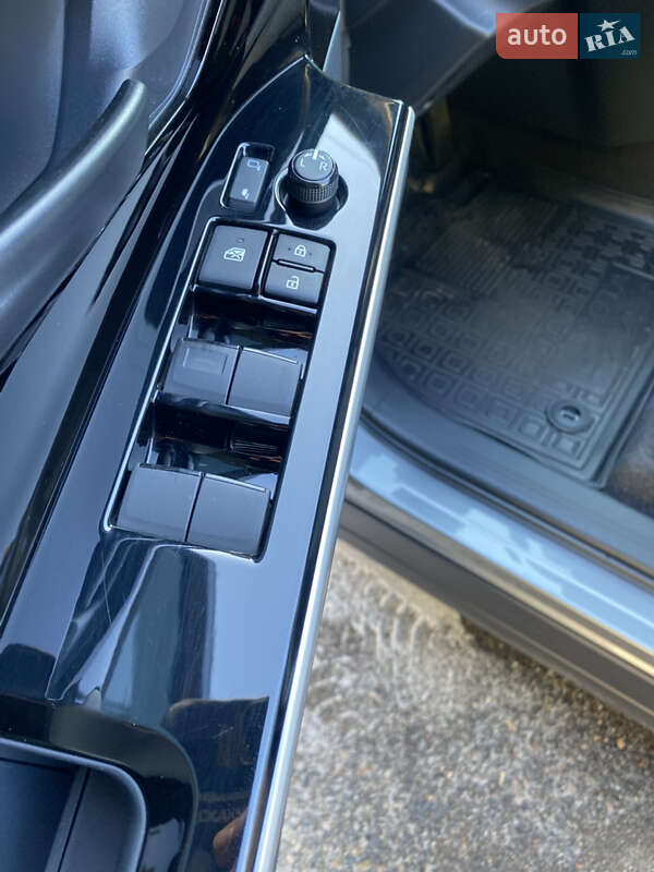 Позашляховик / Кросовер Toyota bZ4X 2022 в Харкові