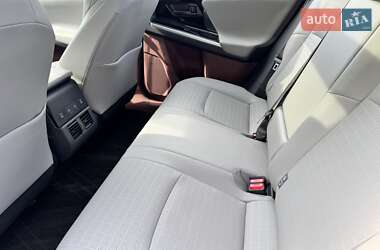 Внедорожник / Кроссовер Toyota bZ4X 2022 в 