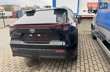 Внедорожник / Кроссовер Toyota bZ4X 2023 в 