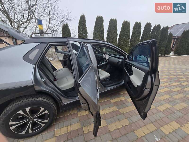 Внедорожник / Кроссовер Toyota bZ4X 2022 в Кропивницком