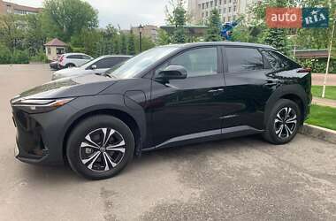 Внедорожник / Кроссовер Toyota bZ4X 2023 в 