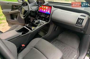 Внедорожник / Кроссовер Toyota bZ4X 2023 в 