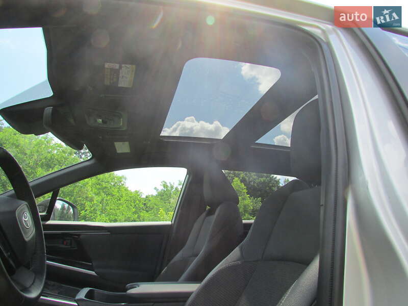 Внедорожник / Кроссовер Toyota bZ4X 2023 в Харькове