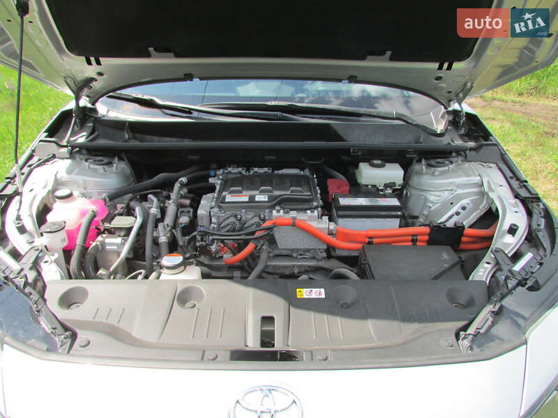 Внедорожник / Кроссовер Toyota bZ4X 2023 в Харькове