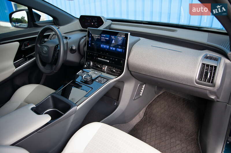 Позашляховик / Кросовер Toyota bZ4X 2022 в Києві