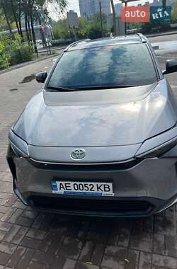 Внедорожник / Кроссовер Toyota bZ4X 2023 в Днепре