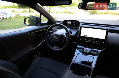 Внедорожник / Кроссовер Toyota bZ4X 2023 в 