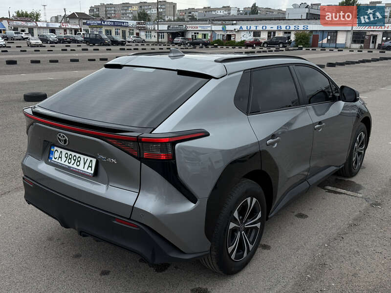 Позашляховик / Кросовер Toyota bZ4X 2023 в Черкасах